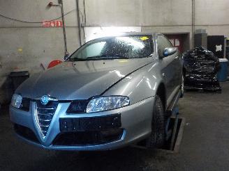 Alfa Romeo GT GT (937) Coupé 2.0 JTS 16V (937.A.1000) [121kW]  (11-2003/09-2010) picture 2