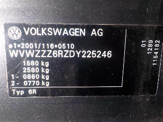 Volkswagen Polo Polo (6R) Hatchback 1.2 TSI (CBZC) [66kW]  (05-2011/05-2014) picture 6