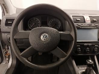 Volkswagen Golf Golf V (1K1) Hatchback 1.6 FSI 16V (BAG) [85kW]  (10-2003/07-2008) picture 10
