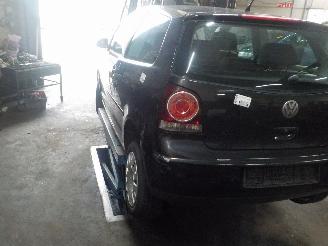 Volkswagen Polo Polo IV (9N1/2/3) Hatchback 1.4 TDI 70 (BNM) [51kW]  (04-2005/11-2009)= picture 4