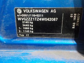 Volkswagen Touran Touran (1T1/T2) MPV 1.6 FSI 16V (BAG) [85kW]  (02-2003/01-2007) picture 6