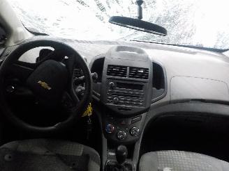 Chevrolet  Aveo (300) Hatchback 1.2 16V (LWD) [51kW]  (03-2011/12-2015) picture 5