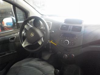 Chevrolet  Spark (M300) Hatchback 1.0 16V (LMT) [50kW]  (03-2010/12-2015) picture 5