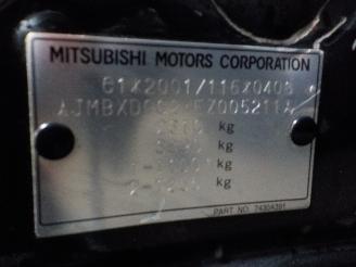Mitsubishi Outlander Outlander (GF/GG) SUV 2.0 16V PHEV 4x4 (4B11) [147kW]  (01-2014/...) picture 6