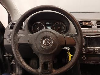 Volkswagen Polo Polo V (6R) Hatchback 1.6 TDI 16V 90 (CAYB(Euro 5)) [66kW]  (06-2009/0=
5-2014) picture 12
