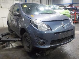 Renault Twingo Twingo II (CN) Hatchback 3-drs 1.5 dCi 90 FAP (K9K-820(K9K-P8)) [63kW]=
  (10-2010/09-2014) picture 2