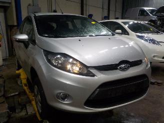 Ford Fiesta Fiesta 6 (JA8) Hatchback 1.6 TDCi 95 (T3JA(Euro 5)) [70kW]  (02-2010/1=
2-2015) picture 2