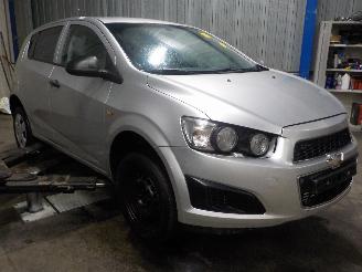Chevrolet Aveo Aveo (300) Hatchback 1.2 16V (LDC) [63kW]  (03-2011/12-2015) picture 2