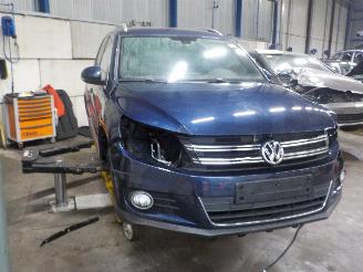 Volkswagen Tiguan Tiguan (5N1/2) SUV 1.4 TSI 16V (CZDA) [110kW]  (05-2015/07-2018) picture 2