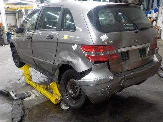 Mercedes B-klasse B (W245) Hatchback 1.5 B-150 16V (M266.920) [70kW]  (03-2005/11-2011) picture 4