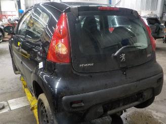 Peugeot 107 107 Hatchback 1.0 12V (384F(1KR)) [50kW]  (06-2005/05-2014) picture 4