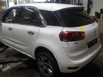 Citroën C4 C4 Picasso (3D/3E) MPV 1.6 e-Hdi, BlueHDi 115 (DV6C(9HC)) [85kW]  (02-=
2013/03-2018) picture 4
