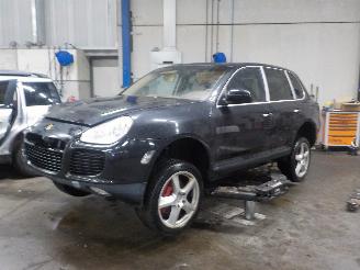 rozbiórka samochody osobowe Porsche Cayenne Cayenne (9PA) SUV 4.5 V8 32V Turbo S (M48.50T) [383kW]  (03-2006/09-20=
07) 2004