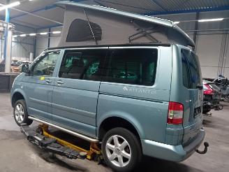 Volkswagen Multivan Multivan T5 (7E/7HC/7HF/7HM) MPV 2.5 TDi (BNZ) [96kW]  (04-2003/11-200=
9) picture 4