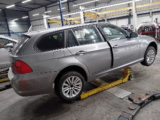 BMW 3-serie 3 serie Touring (E91) Combi 320d 16V (N47-D20A) [130kW]  (02-2007/12-2=
010) picture 3