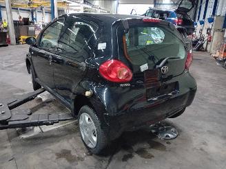 Toyota Aygo Aygo (B10) Hatchback 1.0 12V VVT-i (1KR-FE) [50kW]  (07-2005/05-2014) picture 4