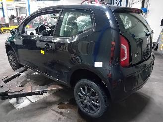 Volkswagen Up! Up! (121) Hatchback 1.0 12V 75 (CWRA) [55kW]  (08-2011/11-2019) picture 4