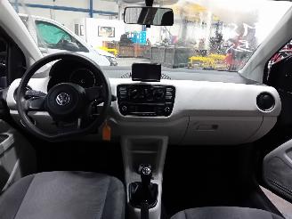 Volkswagen Up! Up! (121) Hatchback 1.0 12V 75 (CWRA) [55kW]  (08-2011/11-2019) picture 5