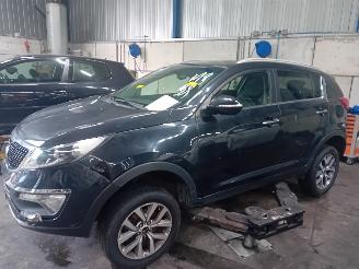Uttjänta bilar auto Kia Sportage Sportage (SL) Terreinwagen 1.7 CRDi 16V 4x2 (D4FD) [85kW]  (12-2010/02=
-2016) 2015