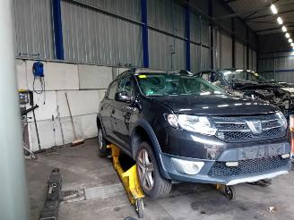 Dacia Sandero Sandero II Hatchback 0.9 TCE 12V (H4B-411) [66kW]  (10-2012/...) picture 2