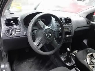 Volkswagen Polo Polo V (6R) Hatchback 1.2 TDI 12V BlueMotion (CFWA(Euro 5)) [55kW]  (1=
0-2009/05-2014) picture 5