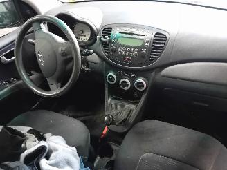 Hyundai I-10 i10 (F5) Hatchback 1.1i 12V (G4HG) [49kW]  (01-2008/12-2013) picture 5