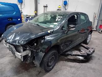 Purkuautot passenger cars Renault Clio Clio IV (5R) Hatchback 5-drs 1.5 Energy dCi 90 FAP (K9K-608(K9K-B6)) [=
66kW]  (11-2012/08-2021) 2014