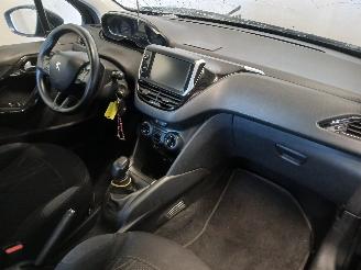 Peugeot 208 208 I (CA/CC/CK/CL) Hatchback 1.2 Vti 12V PureTech 82 (EB2F(HMZ)) [60k=
W]  (03-2012/12-2019) picture 8