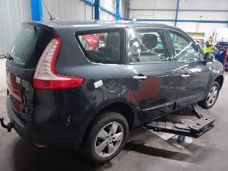 Renault Scenic Grand Scénic III (JZ) MPV 1.4 16V TCe 130 (H4J-700(H4J-A7)) [96kW]  =
(02-2009/12-2016) picture 3