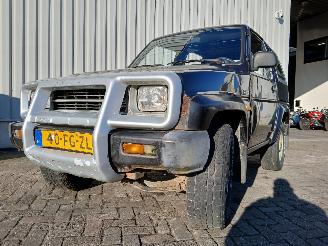 uszkodzony samochody osobowe Daihatsu Feroza Feroza Soft Top (F300) Terreinwagen 1.6 DX,EL,SE 16V (HD-E) [70kW]  (1=
0-1988/12-1997) 1993/7
