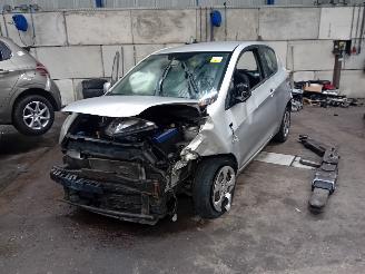 Salvage car Kia Picanto Picanto (TA) Hatchback 1.2 16V (G4LA5) [63kW]  (09-2011/06-2017) 1980