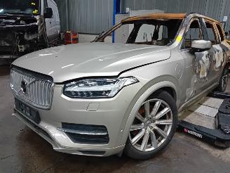 Coche siniestrado Volvo Xc-90 XC90 II SUV 2.0 T8 16V Twin Engine AWD (B4204T35) [235kW]  (06-2015/12=
-2018) 2015/10