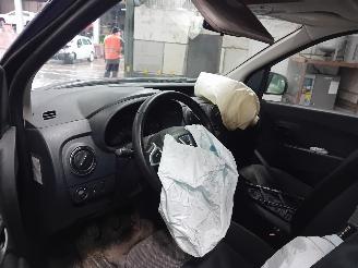 Dacia Dokker Dokker (0S) MPV 1.2 TCE 16V (H5F-410(H5F-F4)) [85kW]  (07-2015/12-2021=
) picture 5