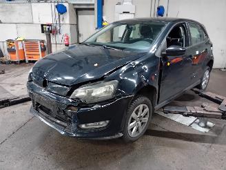 Salvage car Volkswagen Polo Polo V (6R) Hatchback 1.2 TDI 12V BlueMotion (CFWA(Euro 5)) [55kW]  (1=
0-2009/05-2014) 2011/3