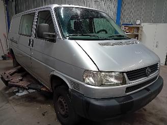 Volkswagen Transporter Transporter/Caravelle T4 Bus 2.5 TDI (AJT) [65kW]  (05-1998/04-2003) picture 2