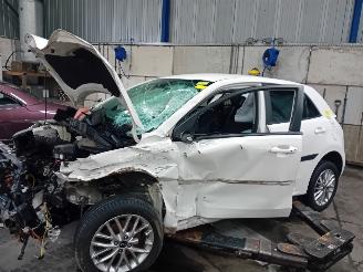 Dezmembrări autoturisme Kia Rio Rio IV (YB) Hatchback 1.0i T-GDi 100 12V (G3LC) [74kW]  (01-2017/09-20=
20) 2017/9