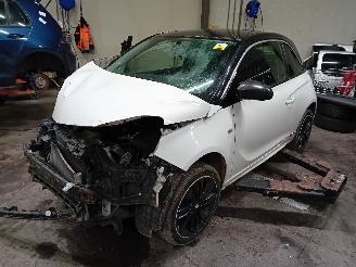 demontáž osobní automobily Opel Adam Adam Hatchback 3-drs 1.4 16V (A14XER(Euro 5)) [64kW]  (10-2012/02-2019=
) 2013/5