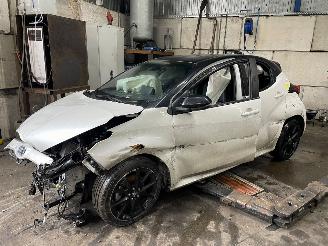 disassembly passenger cars Toyota Yaris Yaris IV (P21/PA1/PH1) Hatchback 1.5 12V Hybrid 115 (M15AFXE) [85kW]  =
(02-2020/...) 2022/8