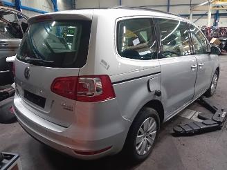 Volkswagen Sharan Sharan (7N) MPV 2.0 TDI 16V (CFFB(Euro 5)) [103kW]  (05-2010/05-2015) picture 3
