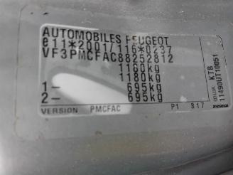 Peugeot 107 107 Hatchback 1.0 12V (384F(1KR)) [50kW]  (06-2005/05-2014) picture 6