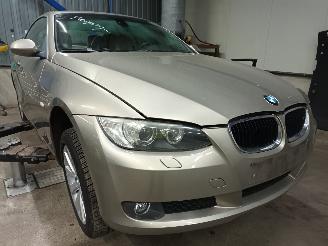 BMW 3-serie 3 serie (E93) Cabrio 320i 16V (N43-B20A) [125kW]  (03-2007/10-2013) picture 2