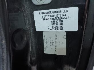 Lancia Voyager Voyager (RT) MPV 3.6 V6 (ERB) [208kW]  (09-2011/12-2014) picture 6