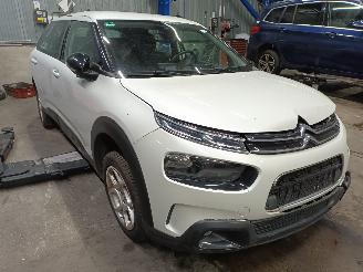Citroën C4 C4 Cactus (0B/0P) Hatchback 5-drs 1.2 PureTech 110 12V (EB2ADT(HNP)) [=
81kW]  (09-2014/...) picture 2