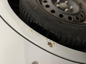 Nissan Almera Almera Tino (V10M) MPV 1.8 16V (QG18DE) [85kW]  (12-2002/02-2006) picture 19