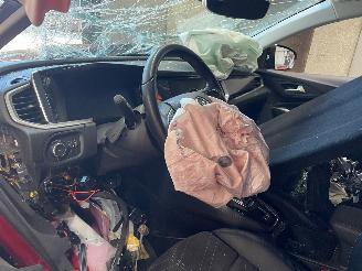 Opel Grandland Grandland (X) SUV 1.6 Turbo 16V Hybrid (F16XHR(EP6FADTXD)) [165kW]  (1=
2-2019/...) picture 5