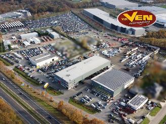 Citroën C4 C4 Cactus (0B/0P) Hatchback 5-drs 1.2 PureTech 82 12V (EB2F(HMZ)) [60k=
W]  (09-2014/...) picture 8