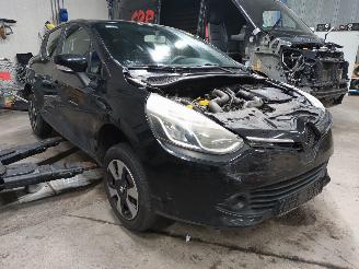 Renault Clio Clio IV (5R) Hatchback 5-drs 0.9 Energy TCE 90 12V (H4B-400(H4B-A4)) [=
66kW]  (11-2012/08-2021) picture 2