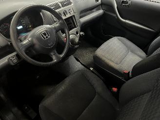 Honda Civic Civic (EP/EU) Hatchback 3-drs 1.6 16V VTEC (D16V1(Euro 4)) [81kW]  (02=
-2001/09-2005) picture 12