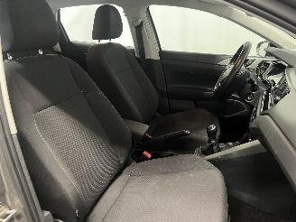 Volkswagen Polo Polo VI (AW1) Hatchback 5-drs 1.0 TSI 12V (DKLA) [70kW]  (06-2017/...)= picture 8