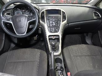 Opel Astra Astra J (PC6/PD6/PE6/PF6) Hatchback 5-drs 1.4 16V ecoFLEX (A14XER(Euro=
 5)) [74kW]  (12-2009/10-2015) picture 5